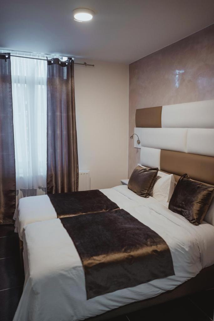 Hotel Onyx Expo Jette Εξωτερικό φωτογραφία
